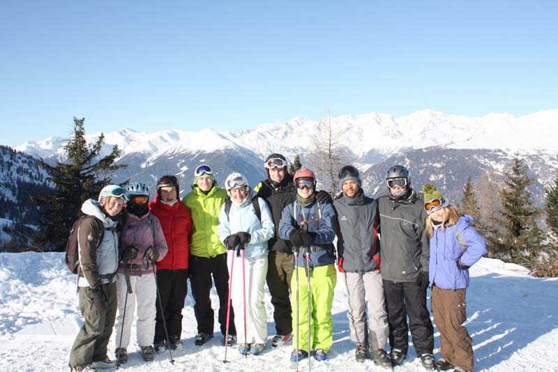 Group of single travellers on a skiing holiday