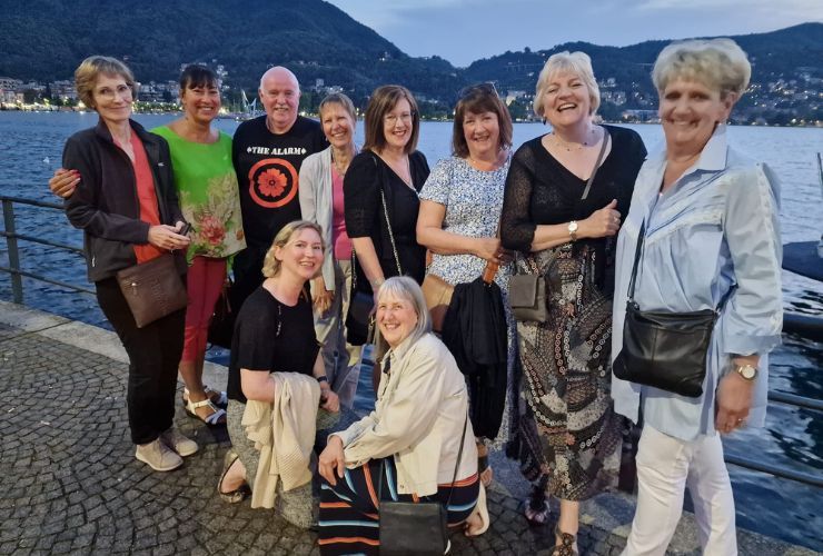 People smiling on holiday in Lake Como